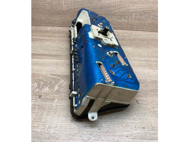 Панель приборов 90213846, 81117504   Opel Omega A       