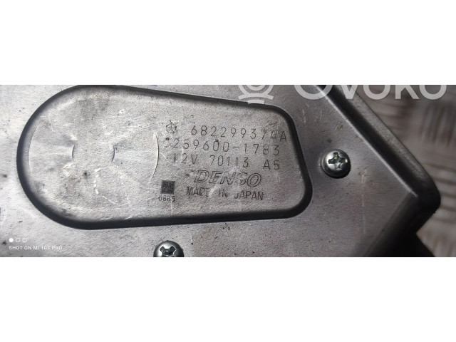 Моторчик заднего дворника 68229937AA    Jeep Grand Cherokee