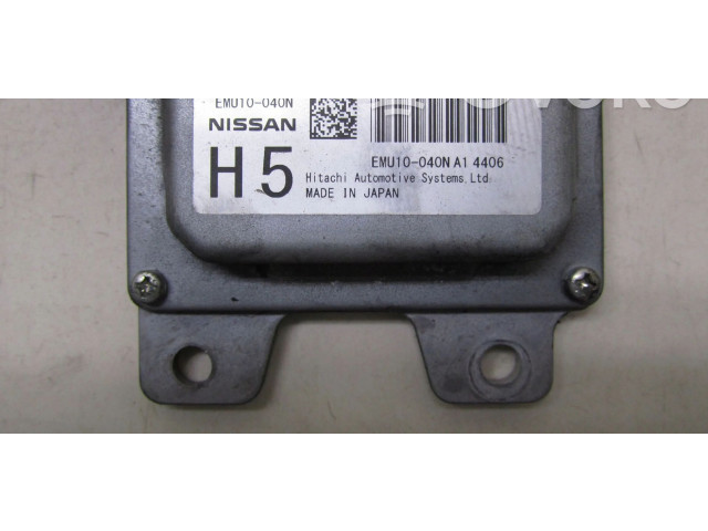 Блок управления коробкой передач EMU10040N   Nissan Juke I F15