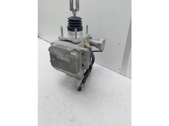 Jednotka ABS 4727047030   Toyota Yaris 2012