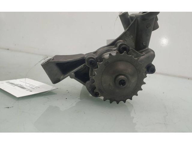 Čerpadlo oleje 038115121A   Skoda Octavia Mk2 (1Z)   BXE
