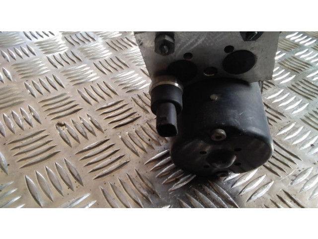 Jednotka ABS 0265202493, A0044311412   Mrcedes-Benz E W210 1997