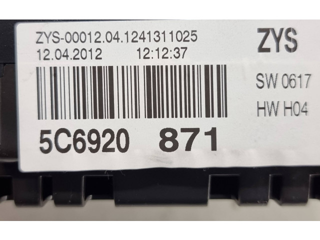 Přístrojová deska  Volkswagen Jetta VI 2012 5C6920871, ZYS0001204  