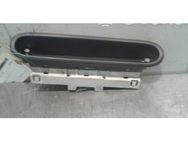 Дисплей    90224, 7700419576   Renault Twingo I