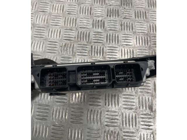 Řídící jednotka 9664257580, 0281013332   Peugeot 407 2010