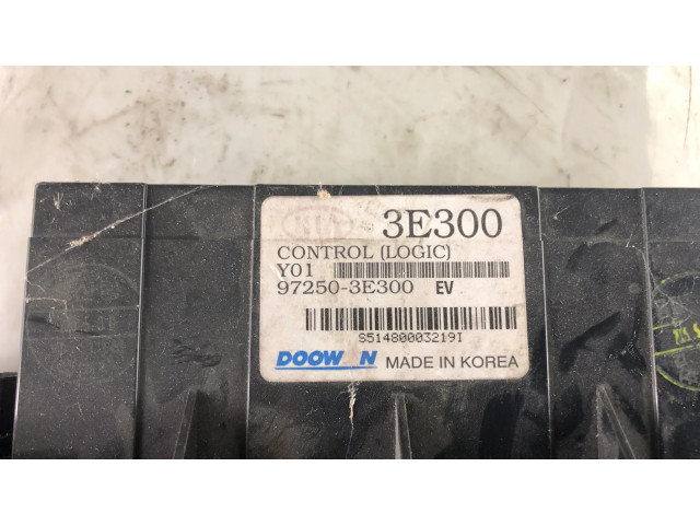 Блок управления климат-контролем 972503E300, 3E300   KIA Sorento