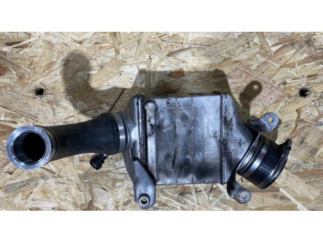 Интеркулер  7575406, 06117575404   BMW 5 F10 F11 4.4