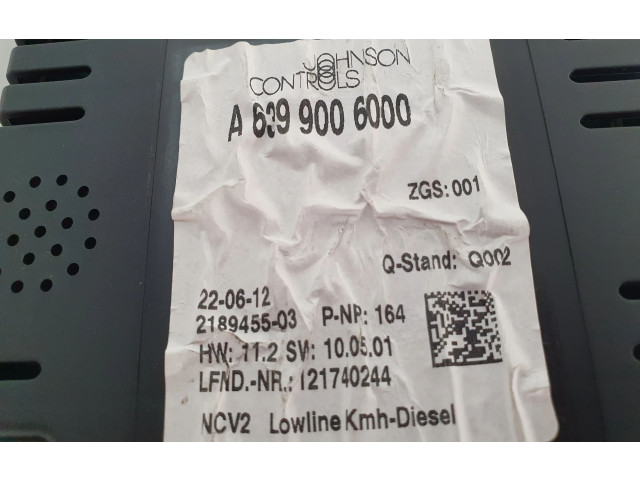 Přístrojová deska  Mercedes-Benz Vito Viano W639 2012 A6399006000  