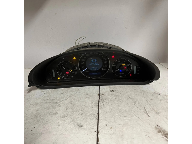 Přístrojová deska  Mercedes-Benz C W203 2004 A2095407111, 00288  