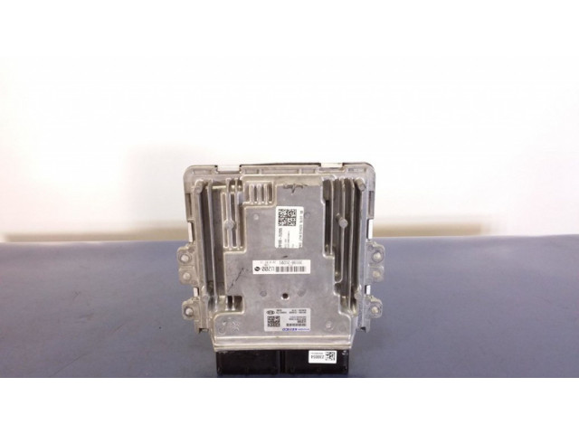 Блок управления двигателем ECU