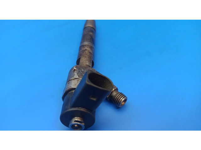 Vstřikovač A6110700887, 0445110070   Mercedes-Benz Vito Viano W639  pro naftový motor 2.2  