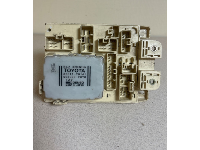   Pojistková skříňka 8264120141, 0689002070   Toyota RAV 4 (XA10) 1999