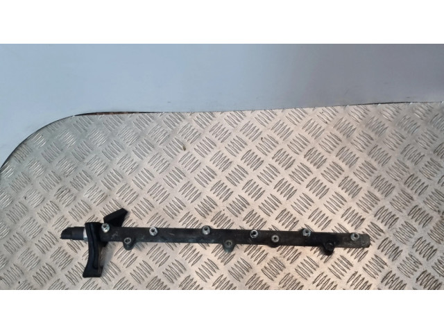 Vstřikovací lišta 0445216002   BMW 5 E39  pro naftový motor 3.0  