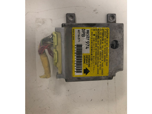 Блок подушек безопасности MR587974   Mitsubishi L200