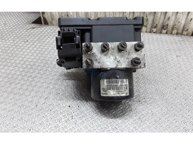 Jednotka ABS 8671224, P08671223   Volvo V70 2002