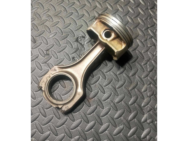 Píst 7838623   BMW M5    S85 B50AA 