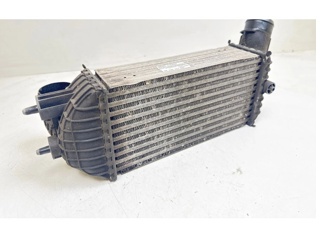 Интеркулер  9673015780, R1402004   Peugeot 3008 I 