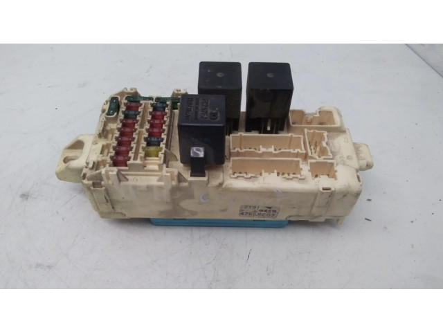Блок предохранителей MR24316   Mitsubishi Galant    
