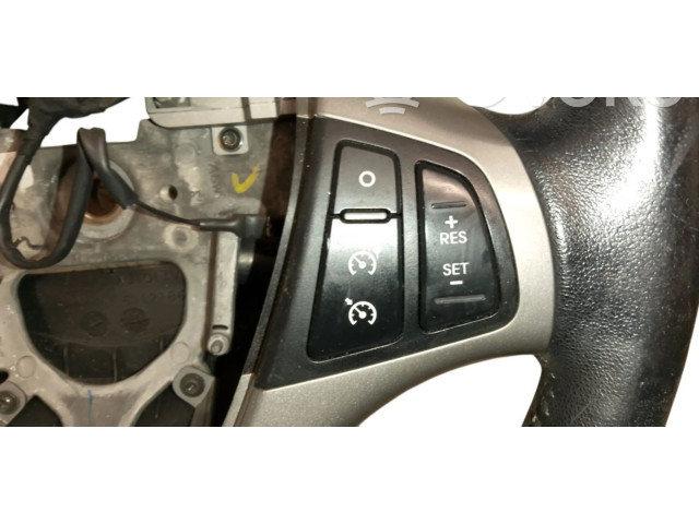 Volant Hyundai i30 2012   