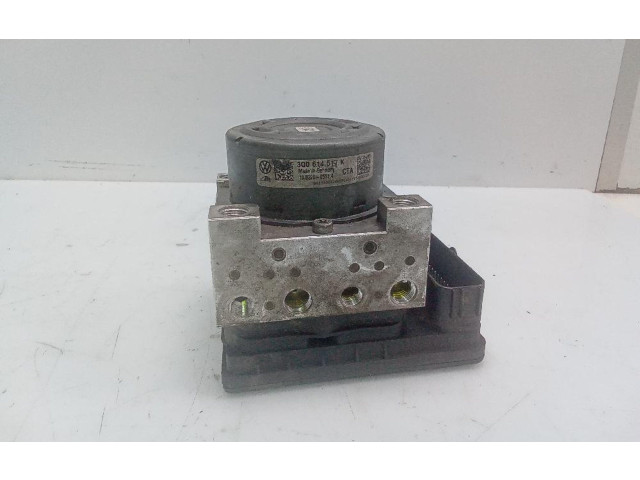 Jednotka ABS 3Q0614517K   Audi A3 8Y 2012