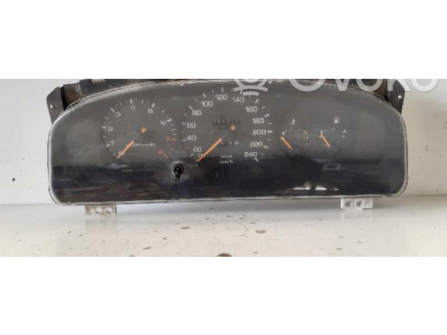 Панель приборов 3B5   Mazda 626       