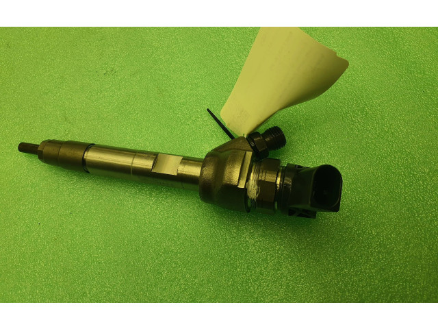 Vstřikovač 0445110613, 8514146   BMW 2 F45  pro naftový motor 2.0 B47C20A 