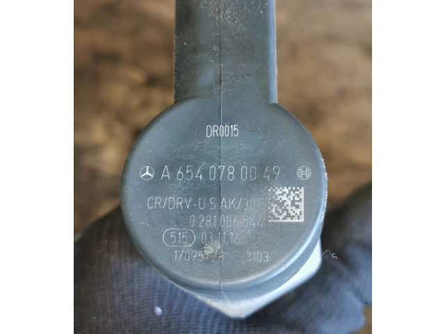 Vstřikovací lišta A6540780049, 17095728   Mercedes-Benz E W213    654 