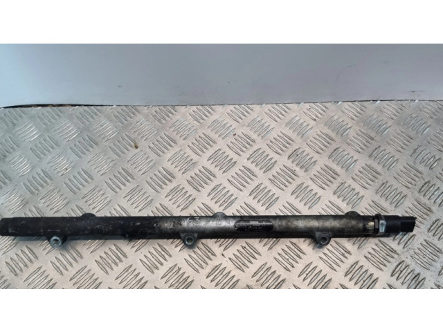 Vstřikovací lišta 0445216002   BMW 5 E39  pro naftový motor 3.0  