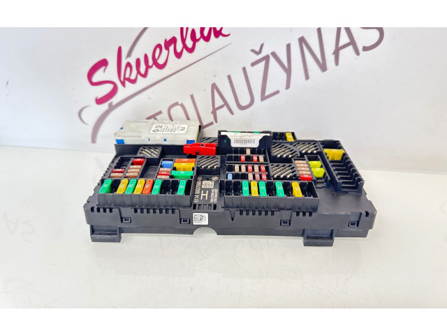 Блок предохранителей 6837090, P00127004AQ   BMW 5 G30 G31    