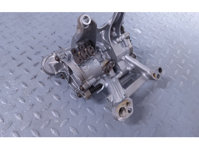 Čerpadlo oleje 11418631810, 8631810   BMW 1 F40   