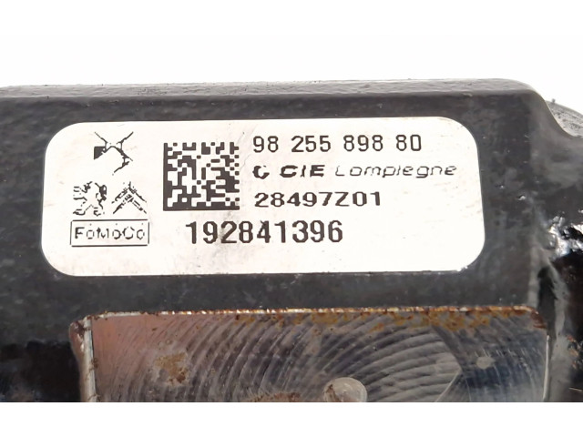 Vstřikovací lišta 9825589880, 192841396   Ford Focus     