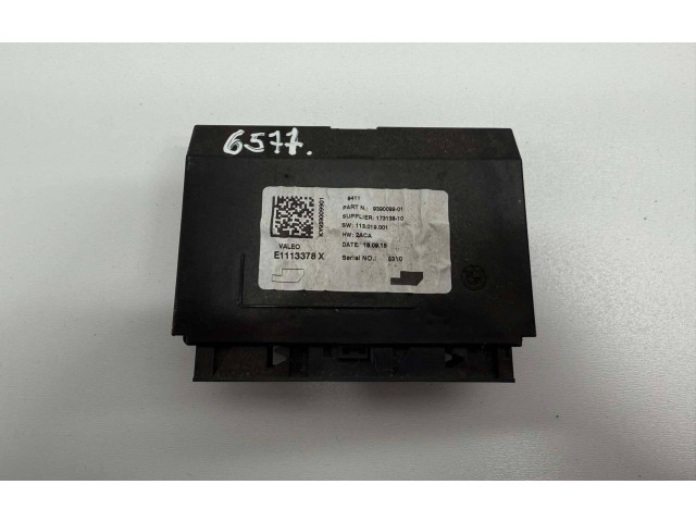 Блок управления климат-контролем 9390099, E113378X   BMW X1 F48 F49