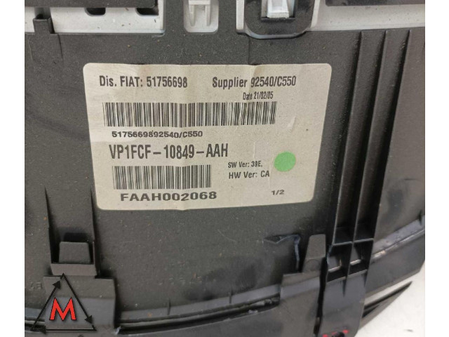 Панель приборов 51756698, VP1FCF-10849-AAH   Fiat Stilo       