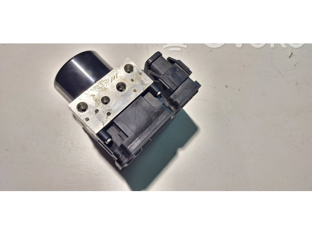 Jednotka ABS 10092704013   Volvo V60 2015