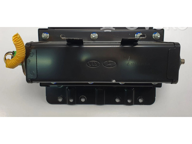 Подушка безопасности водителя 1K03A35201   KIA Picanto