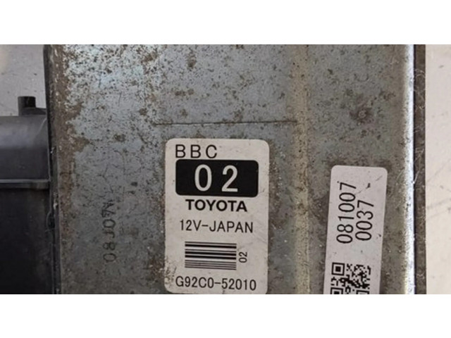 Блок управления G92C052010   Toyota Yaris