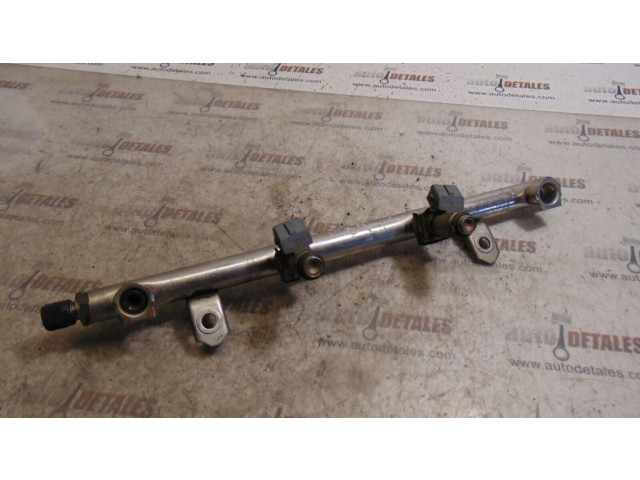 Vstřikovací lišta A1660700295   Mercedes-Benz A W168  pro benzínový motor 1.9  
