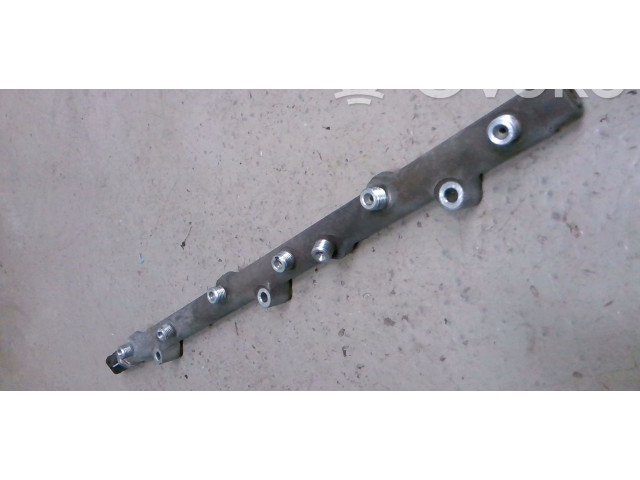 Vstřikovací lišta 0445216002, 13532247970   BMW 5 E39     