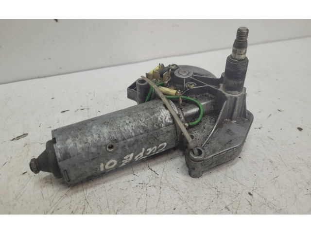 Моторчик заднего дворника 0390201513    Audi 80 90 B3
