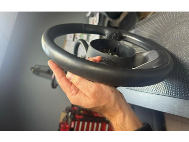 Volant Toyota Yaris XP210 2021   