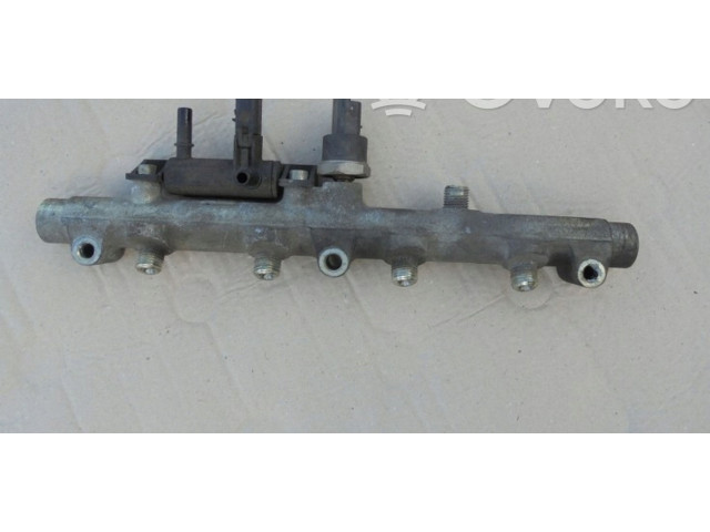 Vstřikovací lišta 0445214017   Peugeot 807     