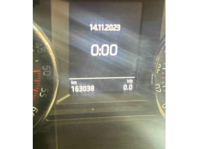 Přístrojová deska  Skoda Octavia Mk3 (5E) 2015 5E0920781C, 30615594  