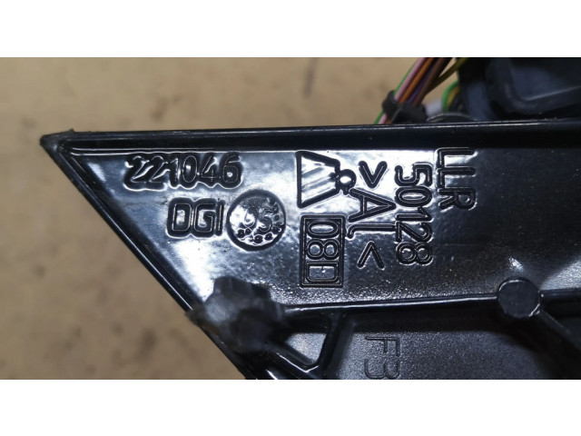 Zpětné zrcátko pravé Peugeot 607 2005  221046, 50128  