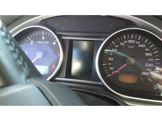 Блок АБС 4L0614517A, 21240834306673   Audi  Q7 4M  2015- года