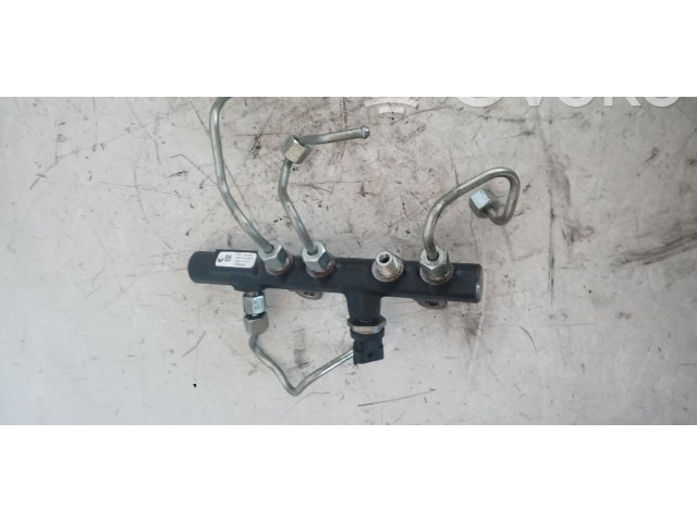 Vstřikovací lišta 175215346R, 175215346R   Renault Captur     