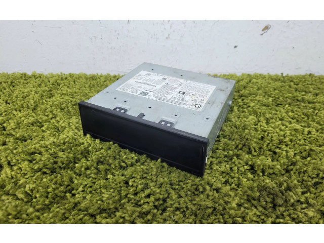 Радио/ проигрыватель CD/DVD / навигация 5fa035862d    Seat Leon IV
