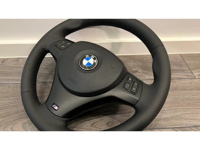 Volant BMW 1 E81 E87 2008   