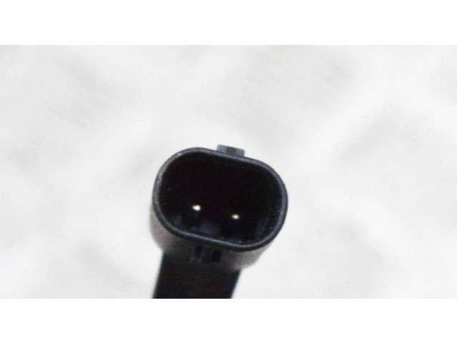 Vstřikovač 0261500539, 7639990   BMW 2 F22 F23  pro benzínový motor 2.0 B48 B20 A 