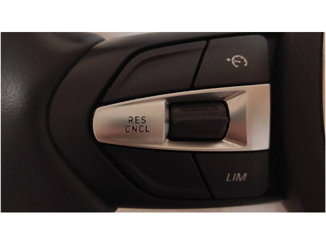 Volant BMW 1 F52 2021 32307851517  
