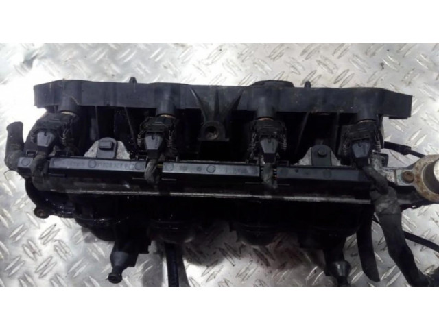 Vstřikovací lišta 036133319   Audi A2  pro benzínový motor 1.4  